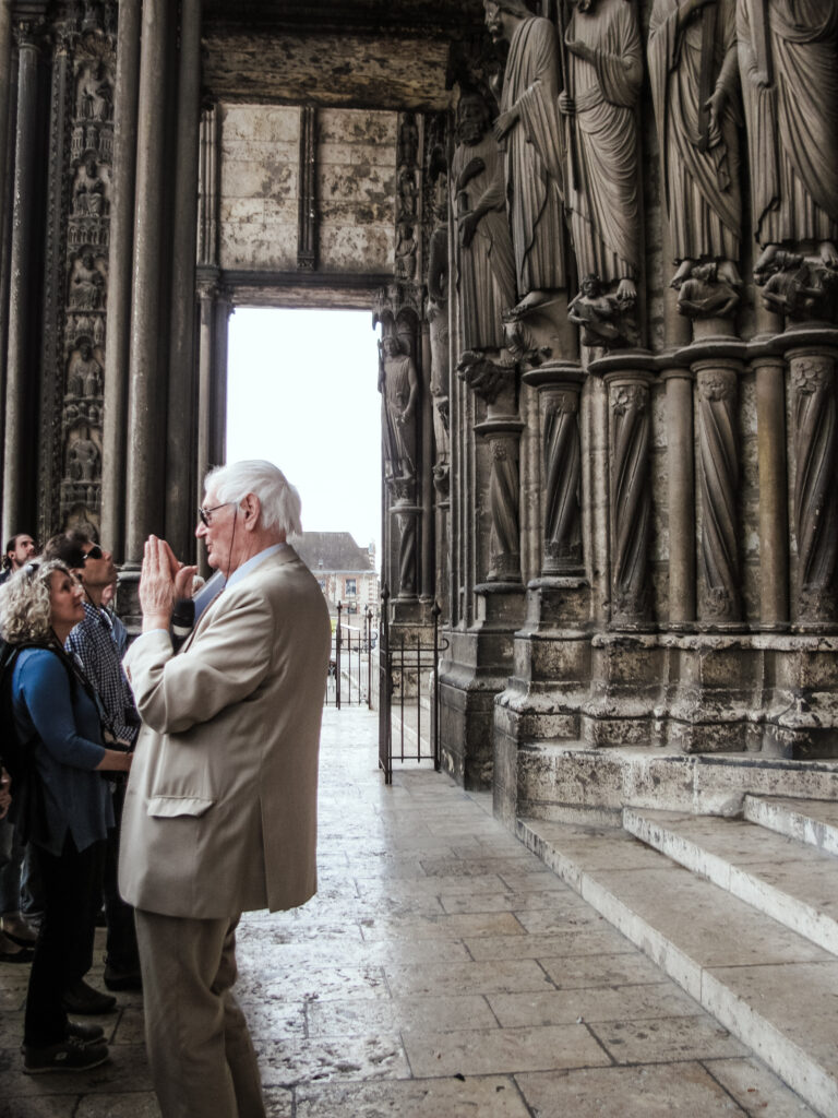 Malcolm Miller Chartres Tour Guide