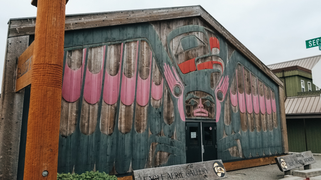 Eagle Aerie Gallery is Roy Henry Vickers' artist-owned gallery located in Tofino, British Columbia. Front view with Coast Salish carvings. 