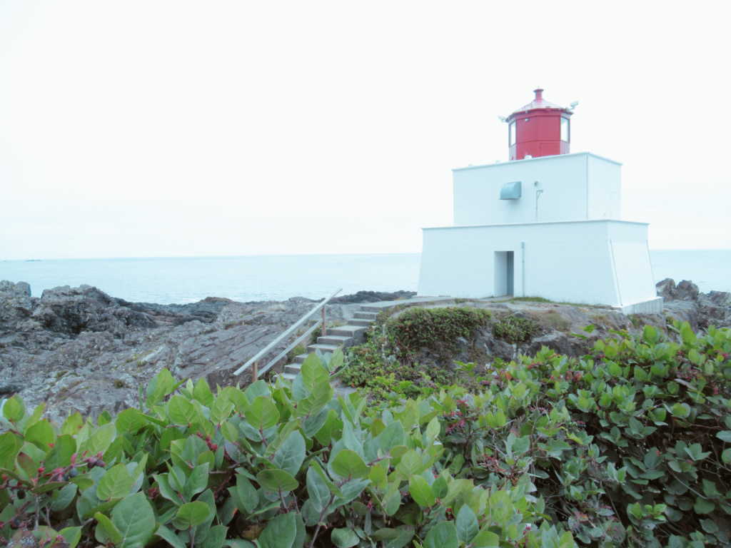 Amphitrite Lighthouse on an overcast day in Ucluelet.